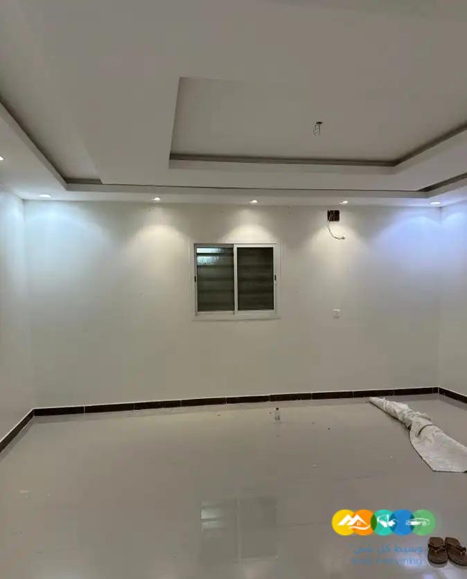 للايجار دور ارضي الرياض _ تم تاجير