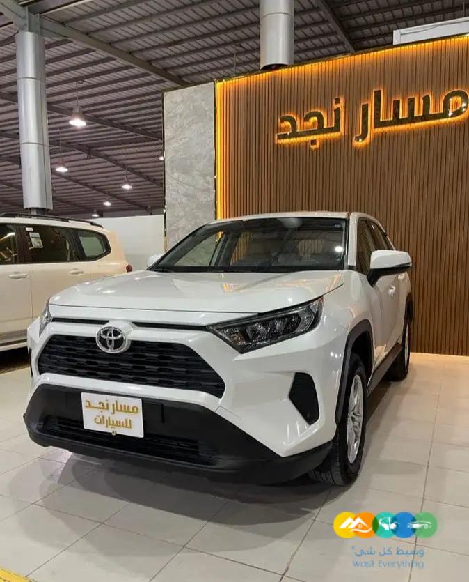 راف فور موديل 2021 (( مباعة ))