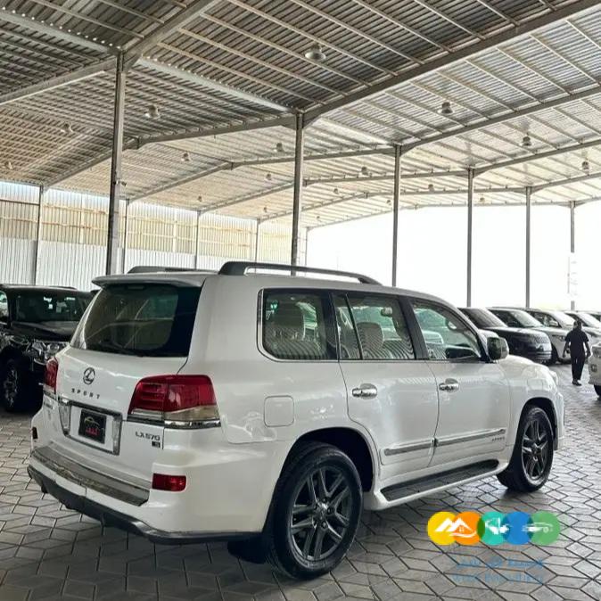 لكزس LX570 موديل 2012 فل كامل (( تم البيع))