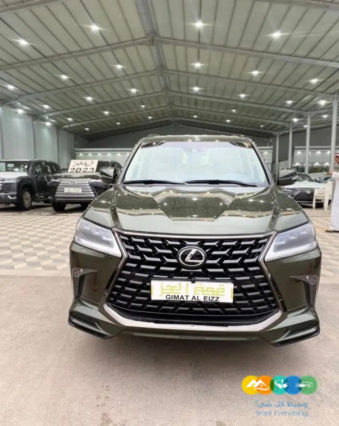 لكزس 2021 بلاك ديشن بريمي اول مالك ( تم البيع)