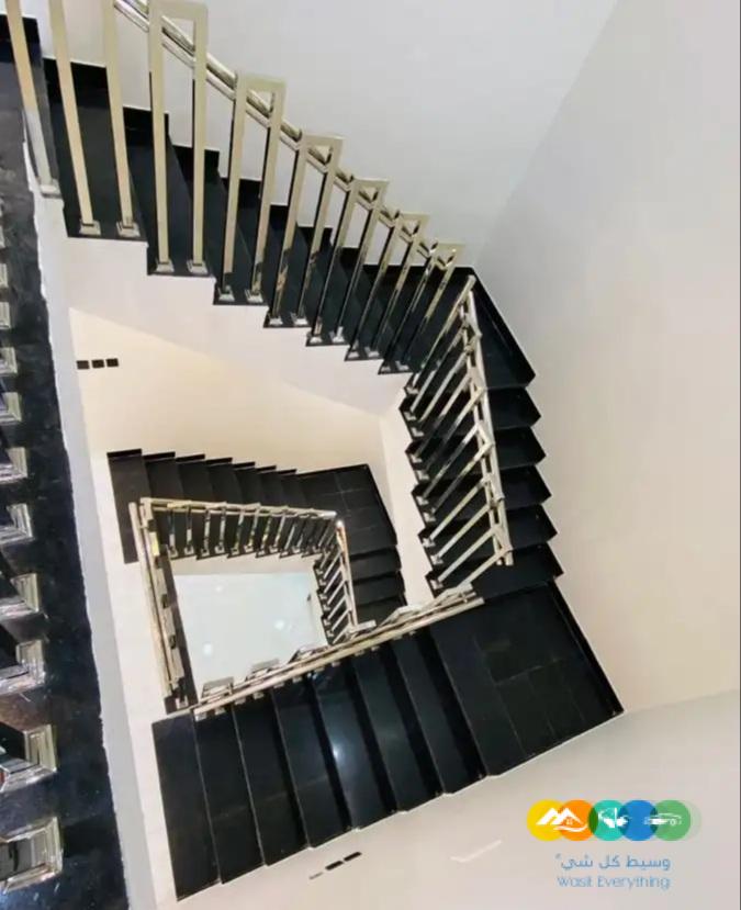 فيلا تشطيب فاخر قرب جامعة الملك خالد