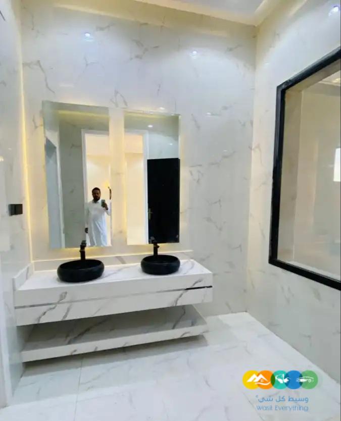 فيلا تشطيب فاخر قرب جامعة الملك خالد