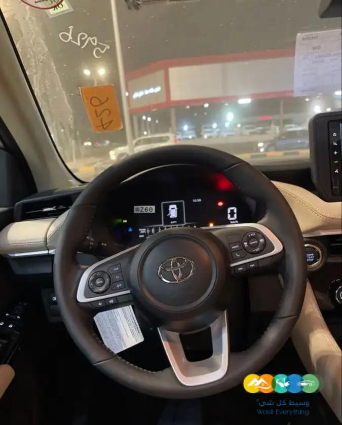 تويوتا يارس واي اكس 2023
