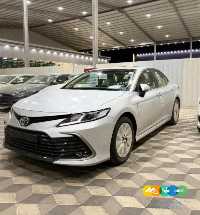 تويوتا كامري GLEX بنزين 2023