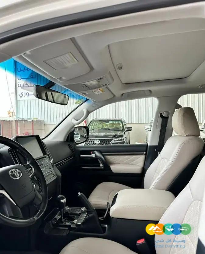 لاندكروزر GXR فل كامل 2021 – V8 (( تم البيع))