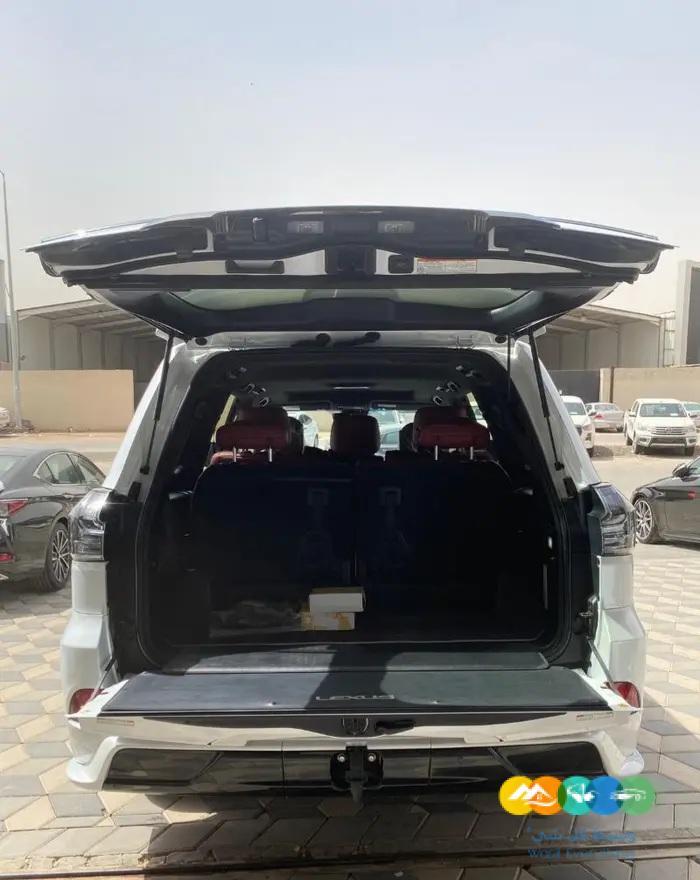 لكزس 2021 بلاك اديشن خليجي