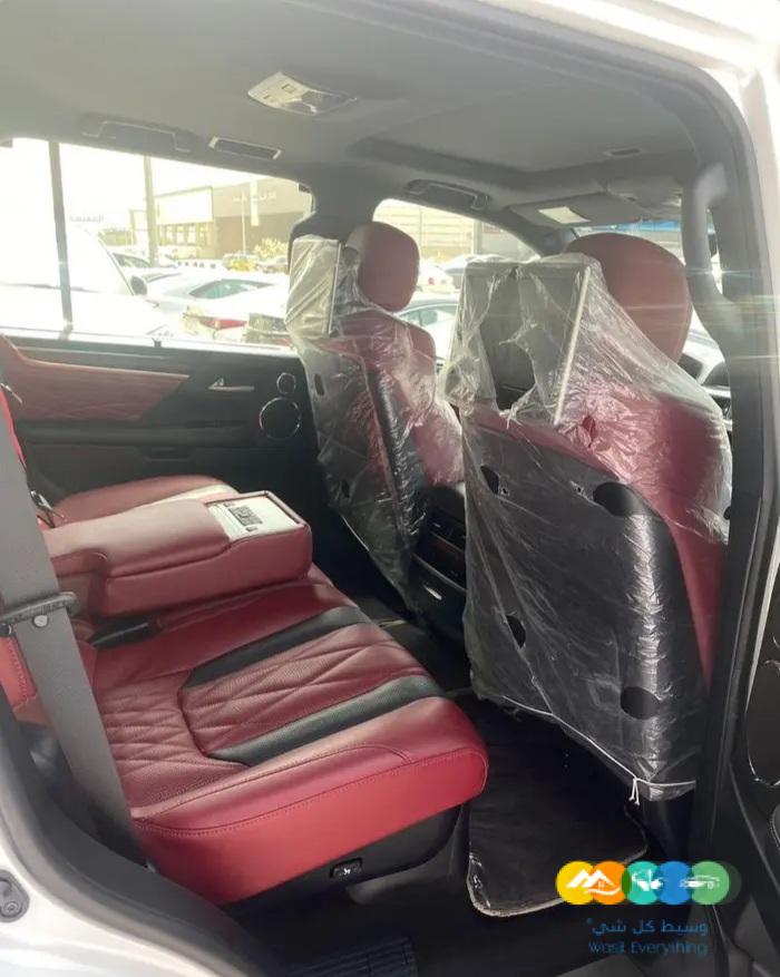 لكزس 2021 بلاك اديشن خليجي