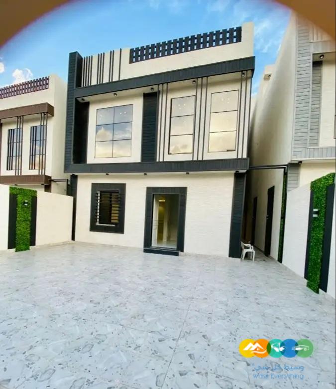 فيلا بالمشارف مساحة 350 م