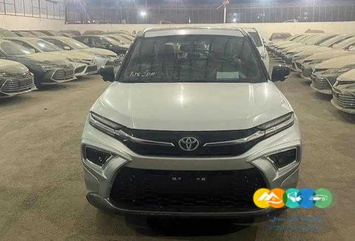 تويوتا اوربان كروز GLX الشكل الجديد 2023