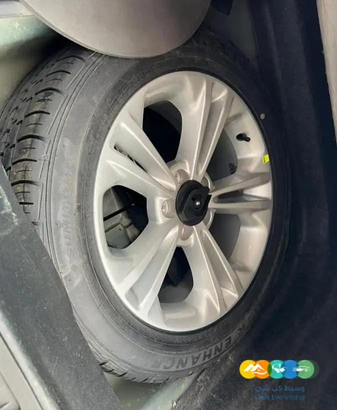 فورد تورس 2017 مخزن على الشرط / تم البيع