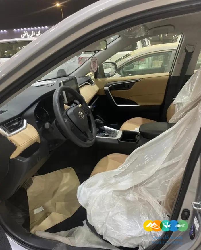 تويوتا راف فور استاندر بدون دبل هايبرد سعودي