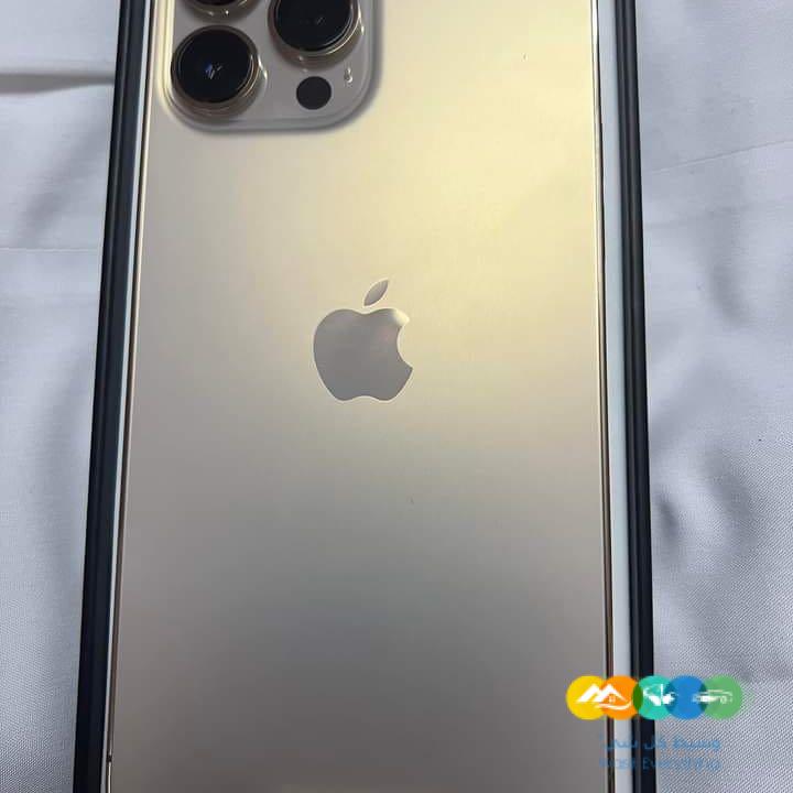 ايفون ١٣ برو ماكس جديد بكامل اغراضه