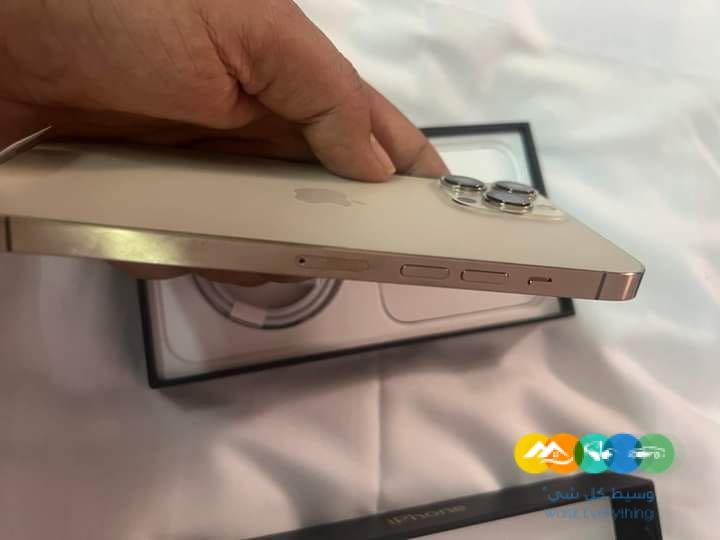 ايفون ١٣ برو ماكس جديد بكامل اغراضه