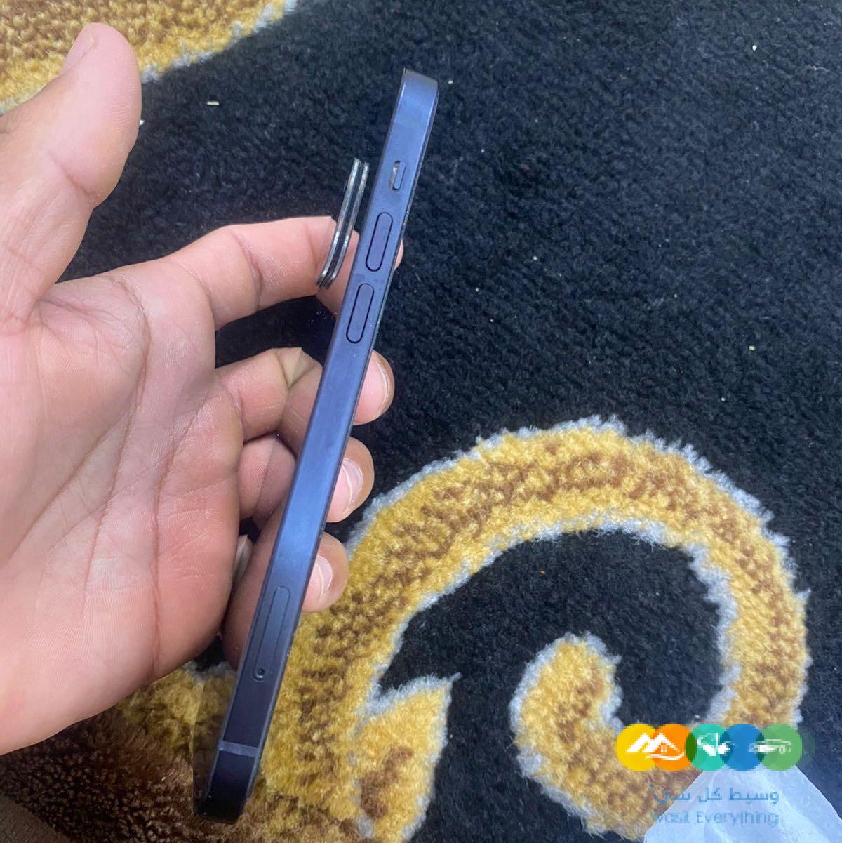 للبيع ايفون 12 حي النسيم الشرقي