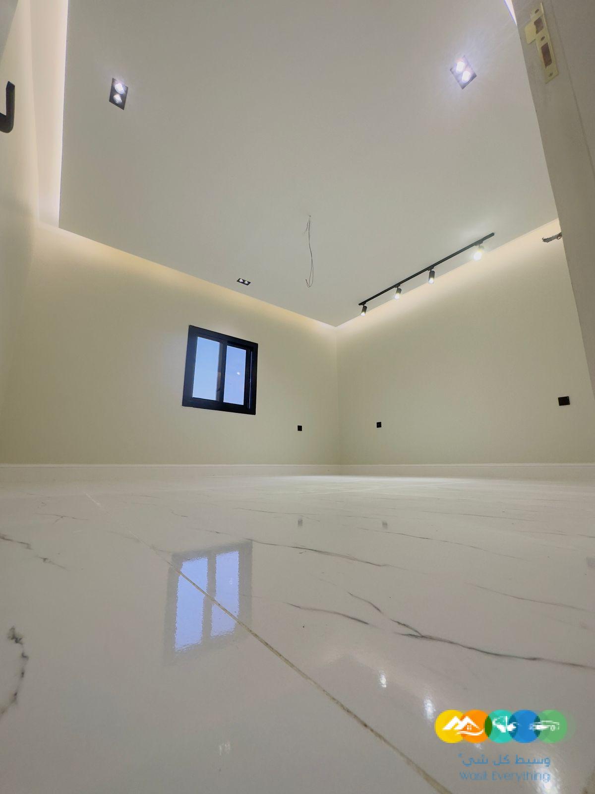 شقة 4 غرف بحي السلامة للبيع من المالك مباشرة