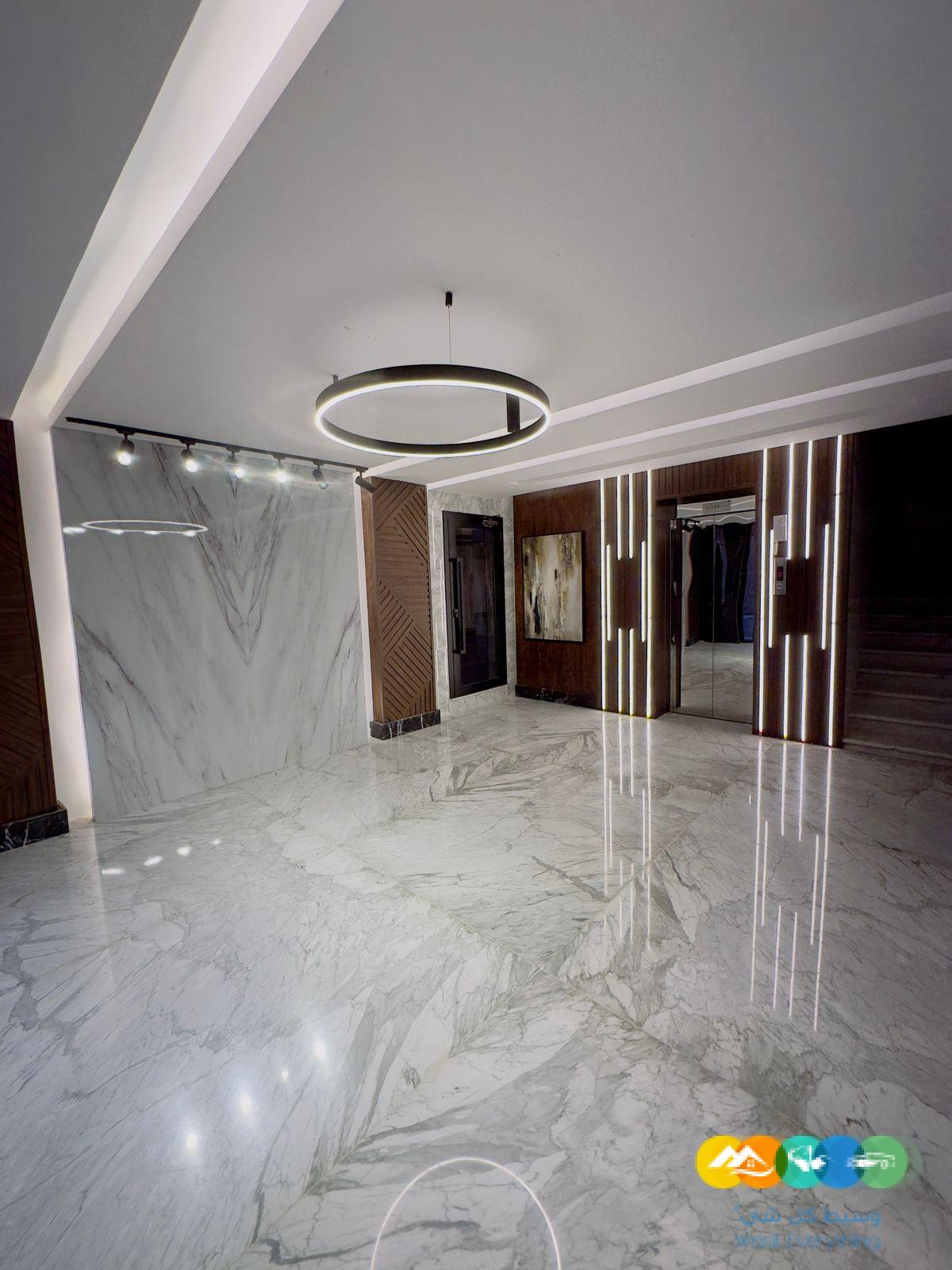 ملحق روف 5 غرف مع السطوح جديد جاهز للسكن