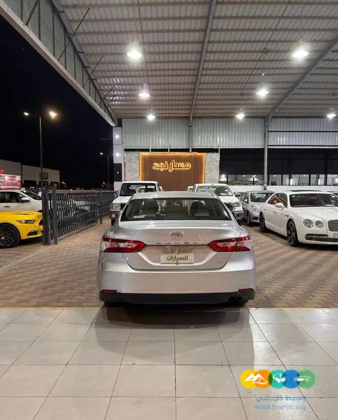 كامري 2019 ستاندر عبداللطيف جميل (( مباعة))