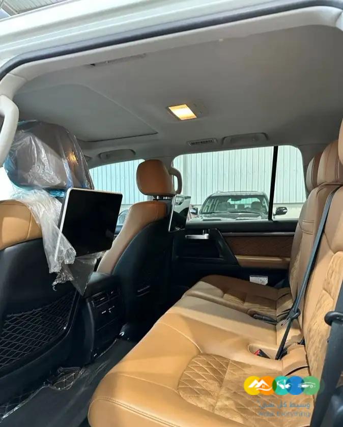 جي اكس ار -2021-فل كامل-8سلندر / تم البيع