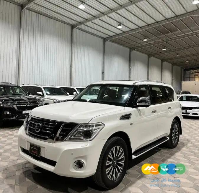 باترول 2017 بلاتنيوم 400 فل كامل (تم البيع)