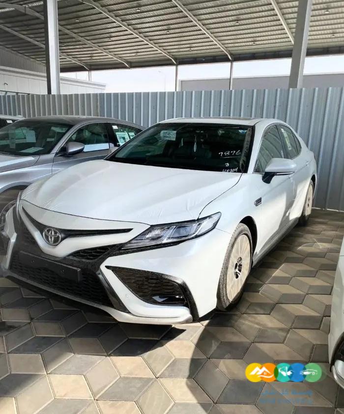 تويوتا كامري SE م 2023