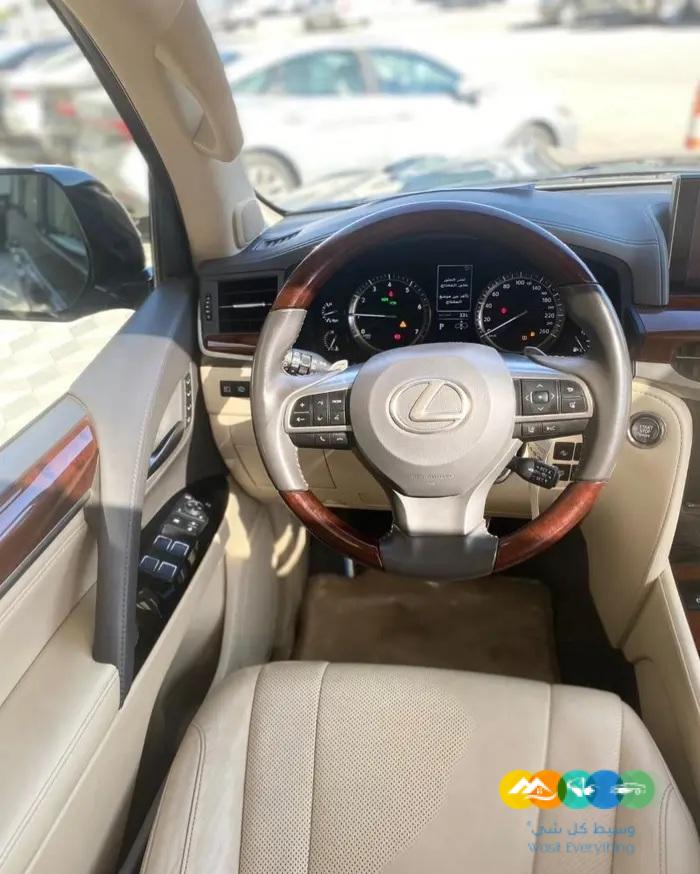 لكزس 2021 فل كامل سبورت مالك واحد