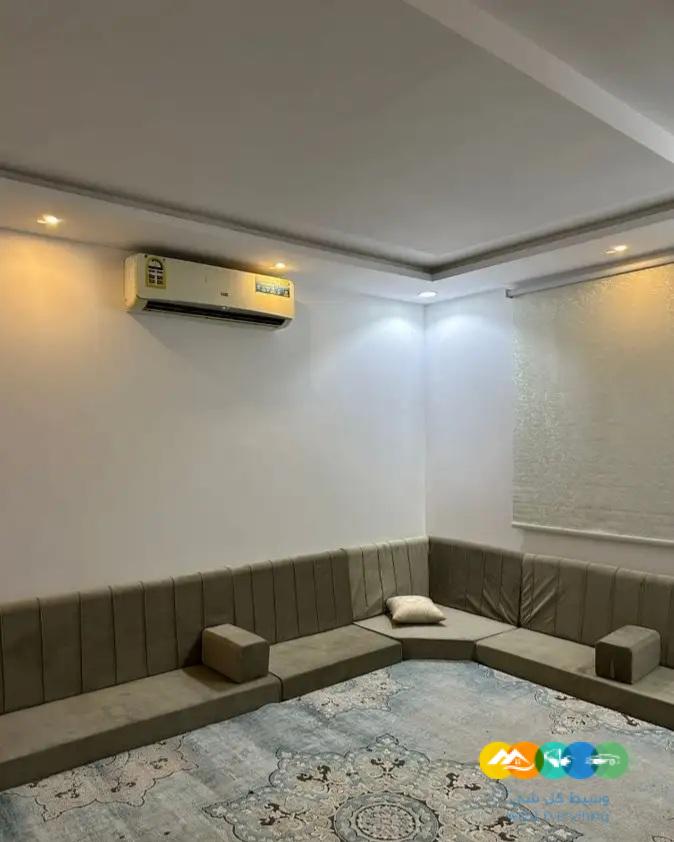 شقه ف الرياض حي طويق موثثة (( تم تاجير ))