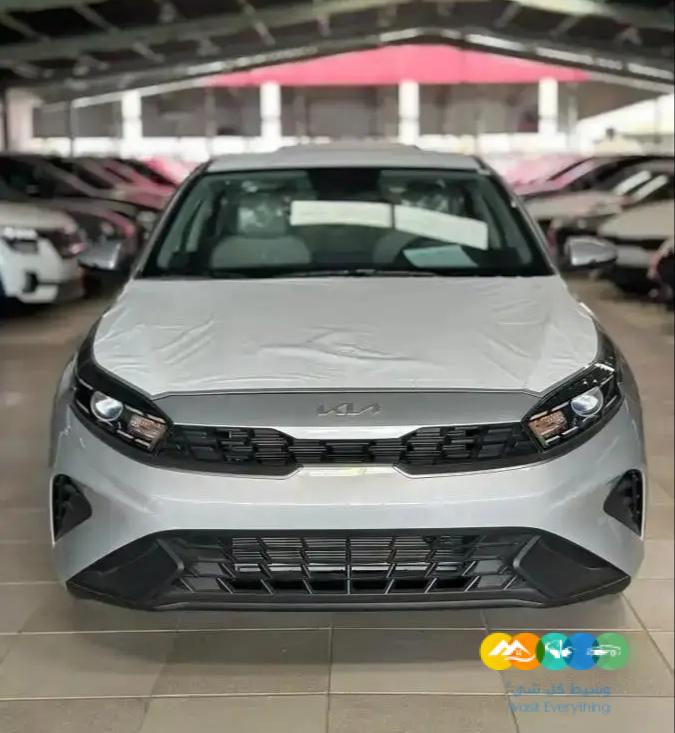 كيا سيراتو 2023 نص فل فتحه الجبر