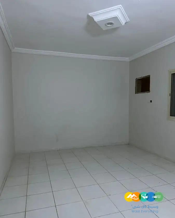 للايجار شقه ف الرياض حي طويق 3 غرف / تم تاجير