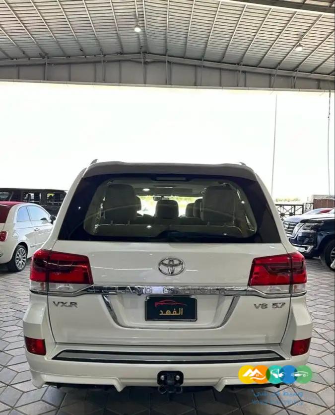 في اكس ار -2021-فل كامل-5.7 -8سلندر /تم البيع