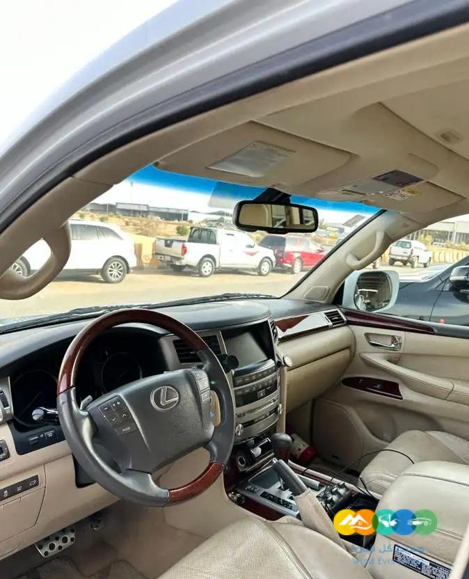 لكزس-LX570-2015-فل كامل / تم البيع