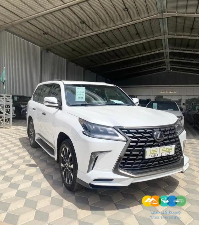 لكزس 2021 بلاك اديشن