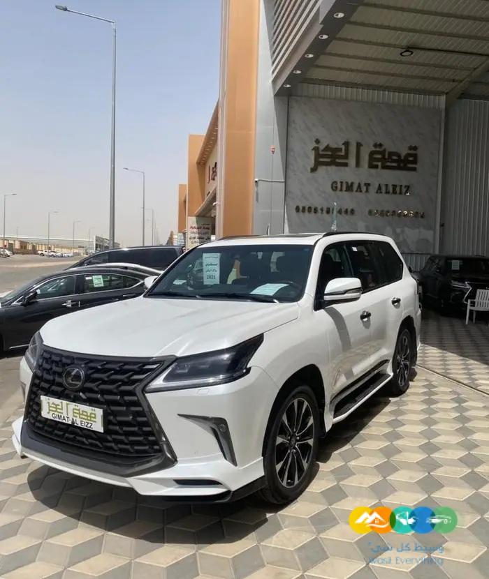 لكزس 2021 بلاك اديشن