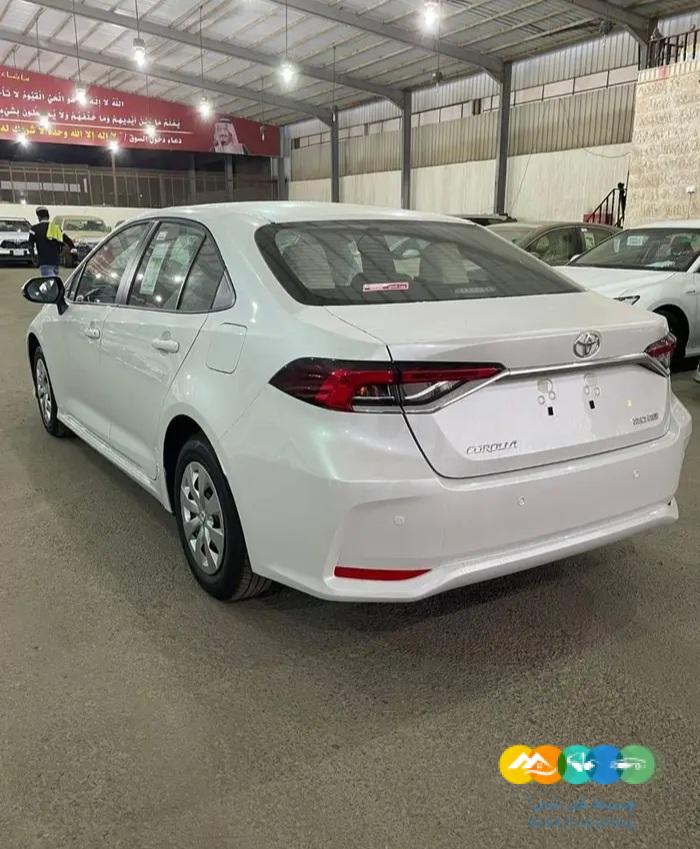 كورولا ستاندر 2.0 موديل 2023 اصفار