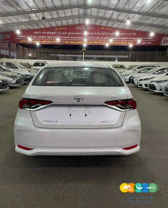 كورولا ستاندر 2.0 موديل 2023 اصفار