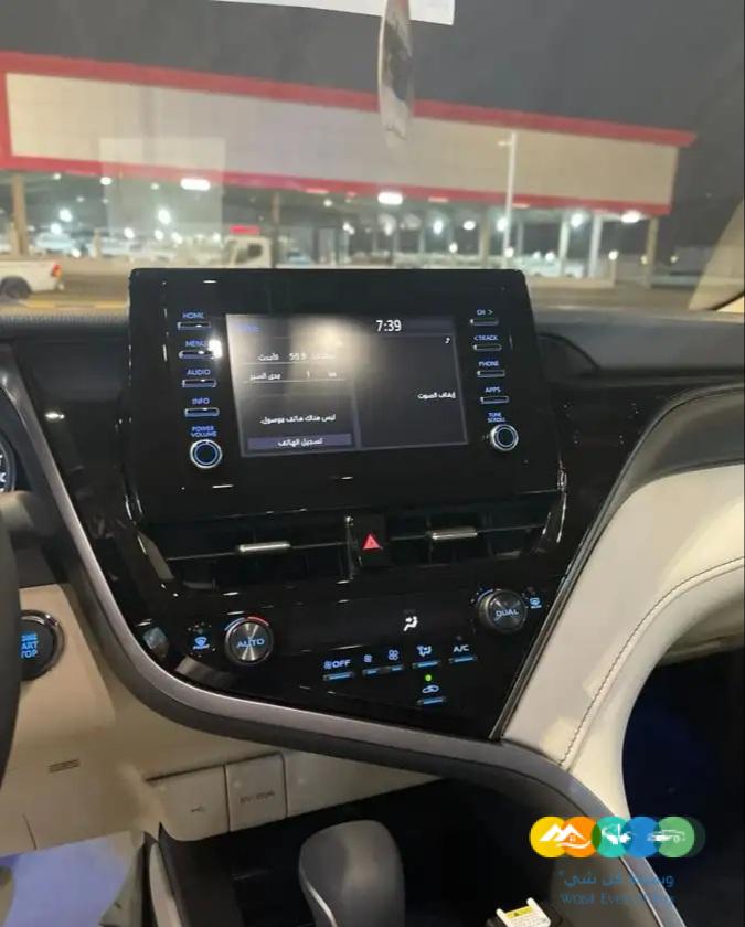 تويوتا كامري جي ال اي 2023