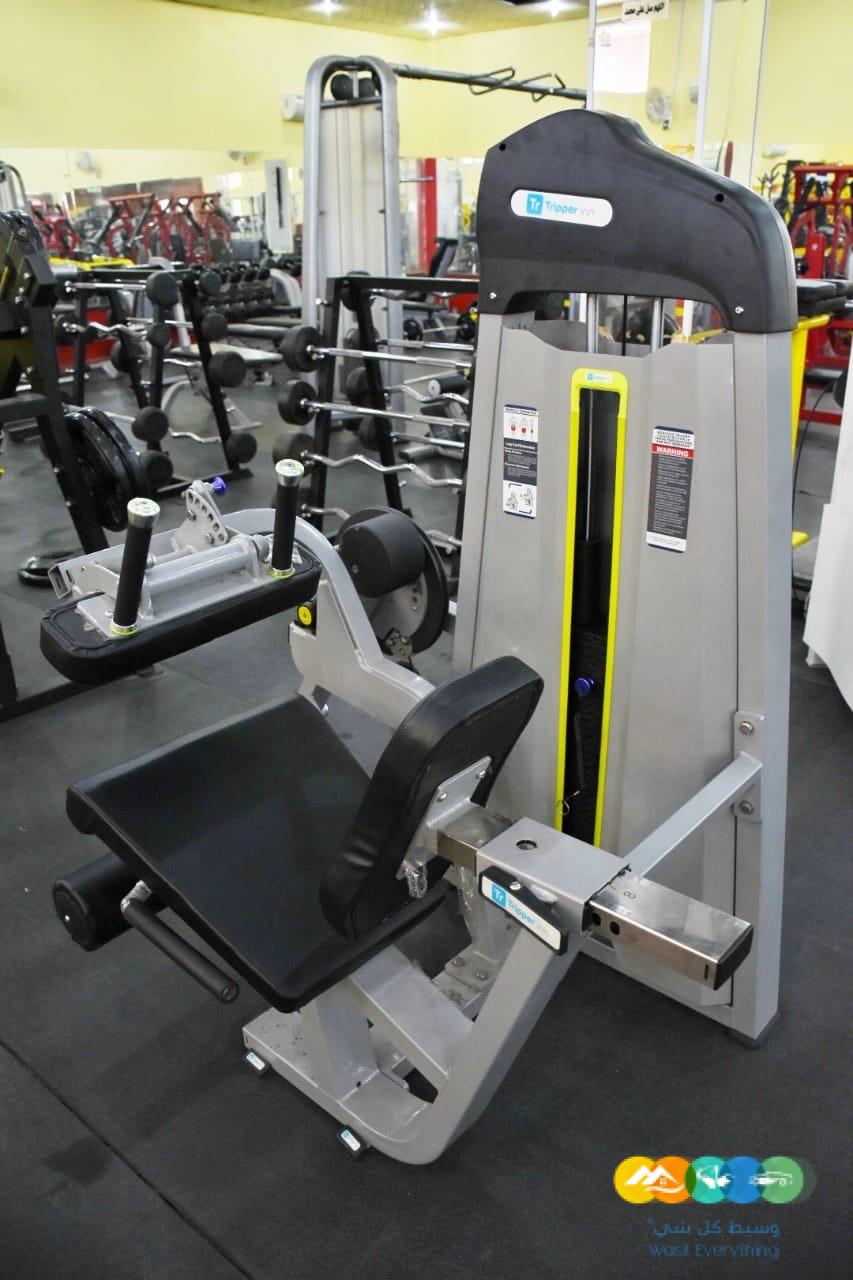 نادى رجالى مجهز تماما لتقبيل