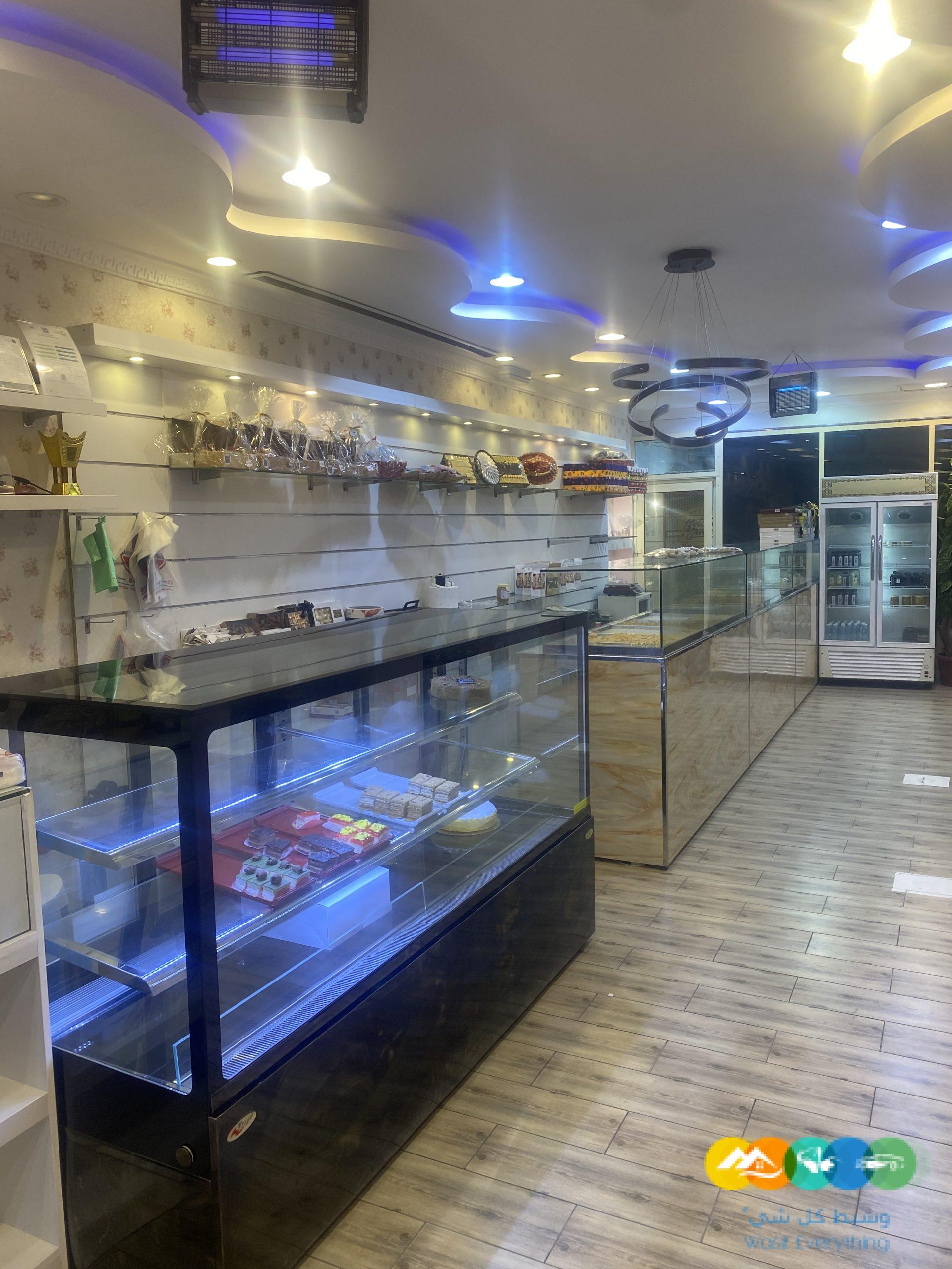 محل ومعمل حلويات بمكه حي الزاهر للتقبيل