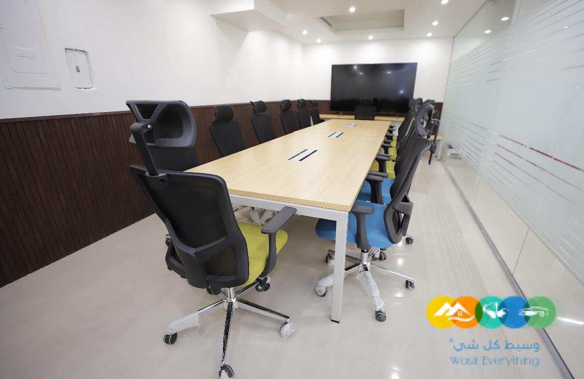 مكاتب مفروشة جاهزة للإيجار