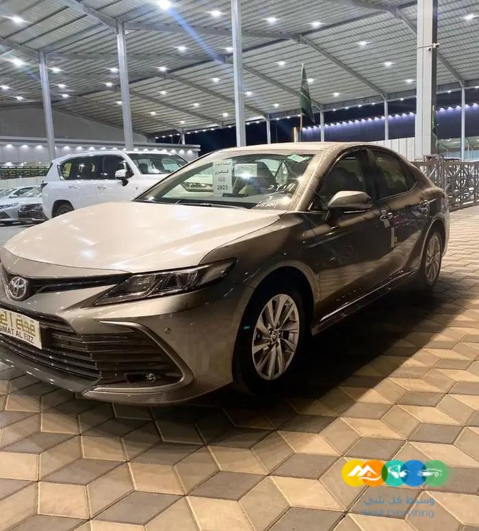 تويوتا كامري GLE بنزين 2023