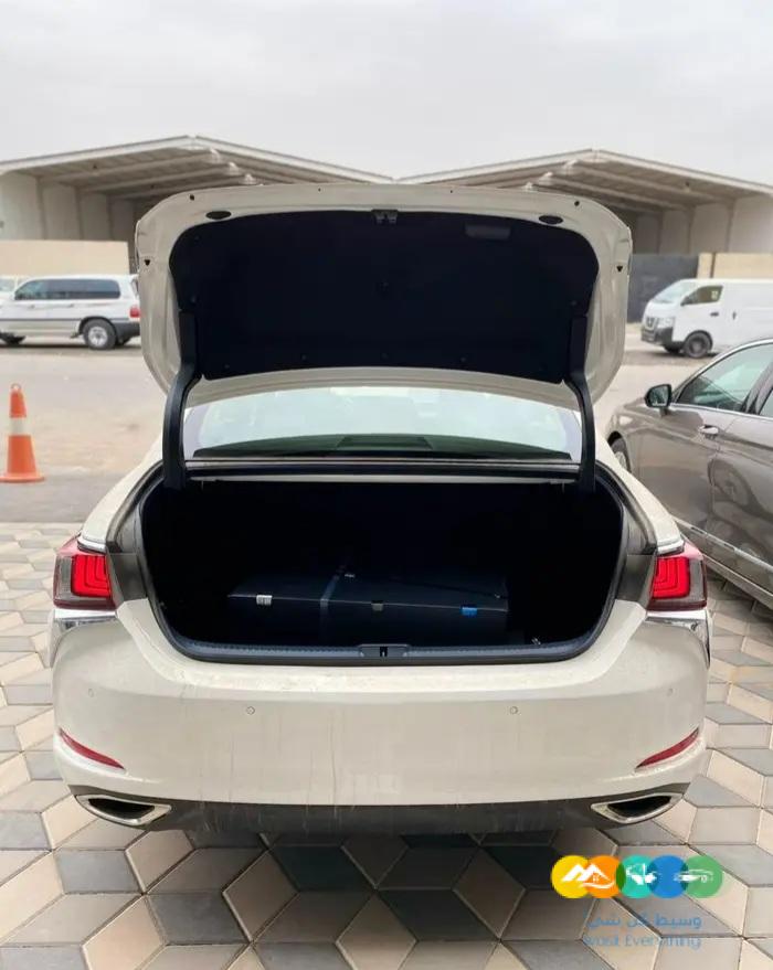 لكزس ES350 2022 خليجي اصفار