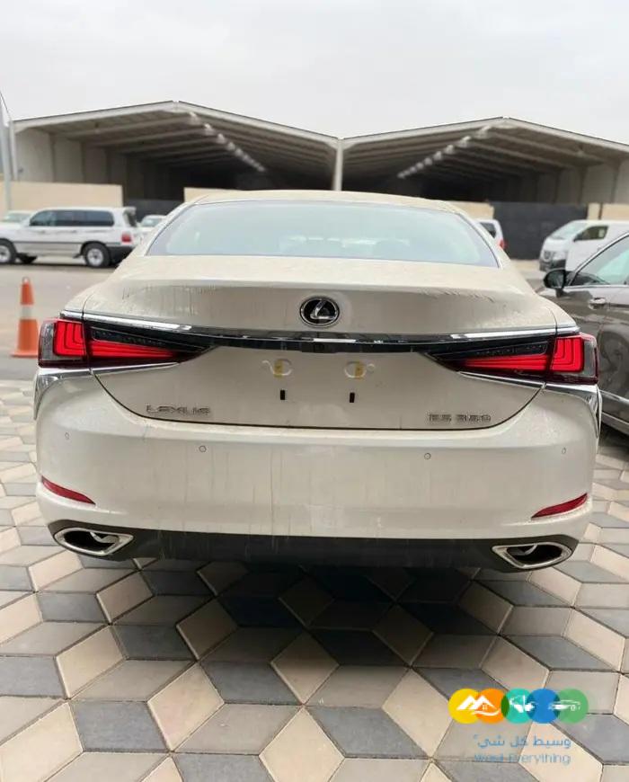 لكزس ES350 2022 خليجي اصفار