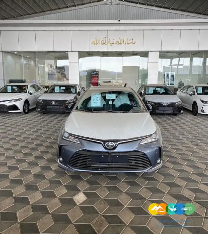 تويوتا كورلا فل 2023 1.5 فتحة سقف