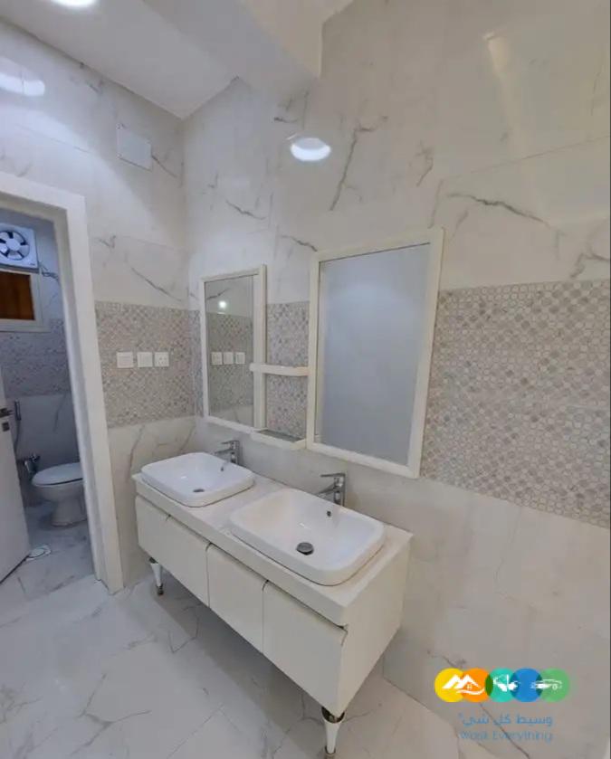 فيلا للبيع بابها المحاله