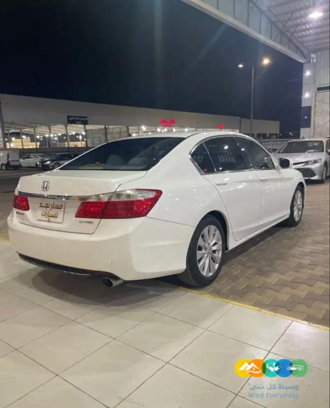 هوندا اكورد سبشل موديل 2013 (( مباعة ))