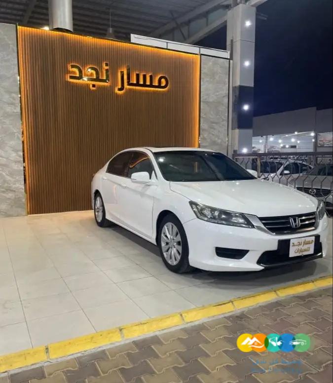 هوندا اكورد سبشل موديل 2013 (( مباعة ))