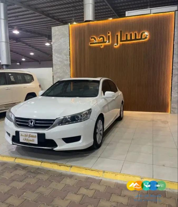 هوندا اكورد سبشل موديل 2013 (( مباعة ))