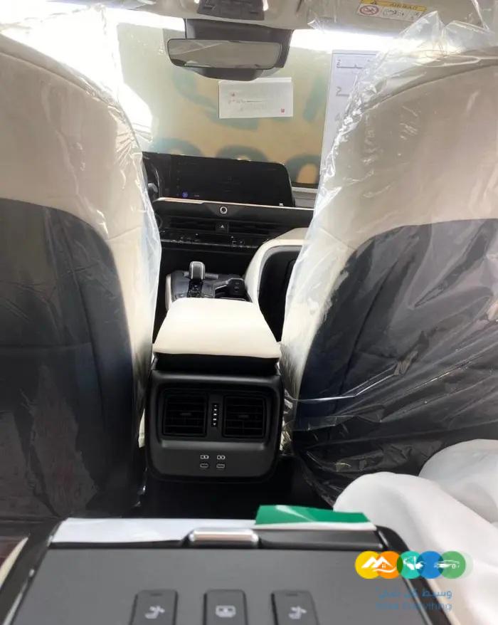 تويوتا كراون الجديده فئه ماجيستا هايبرد 2023