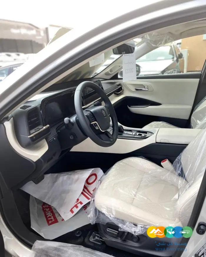 تويوتا كراون الجديده فئه ماجيستا هايبرد 2023