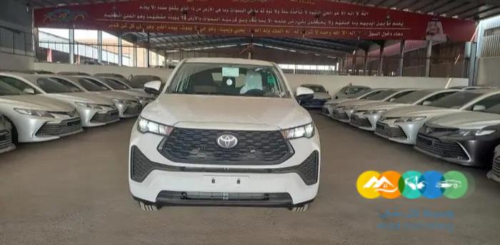 تويوتا انوفا 2024 فئه GL بنزين ستاندر