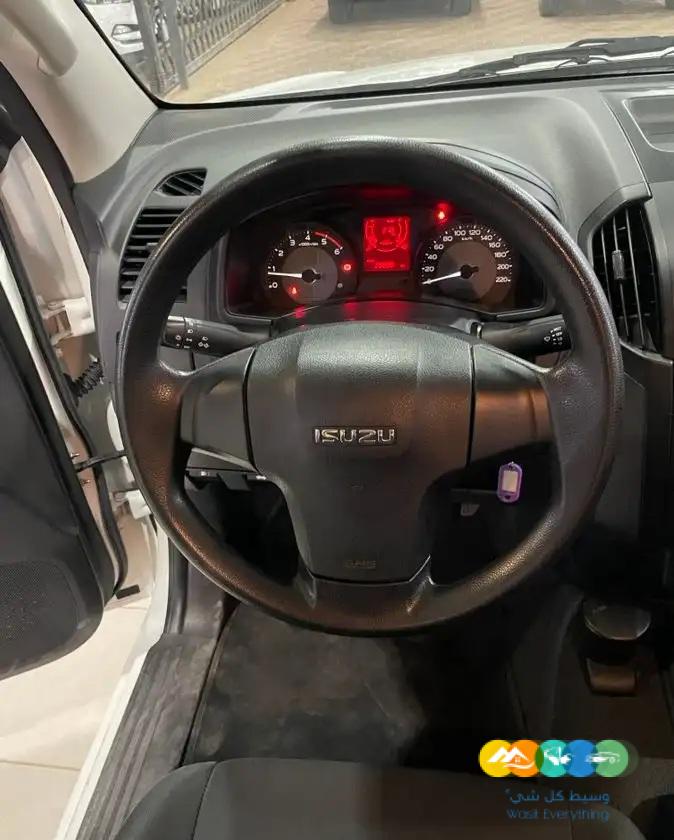 ايسوزو ديزل موديل 2021 (( مباعة ))